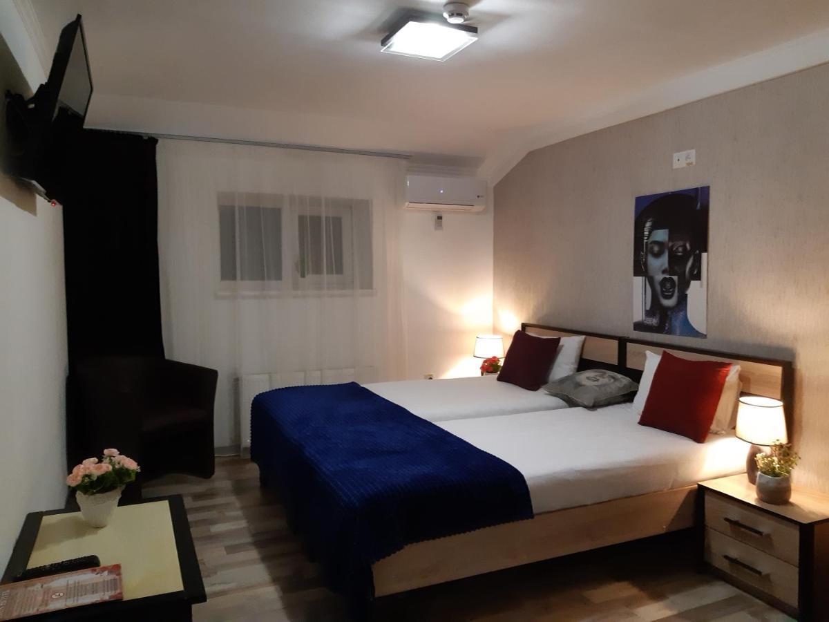 Venus Hotel โอเดสซา ภายนอก รูปภาพ